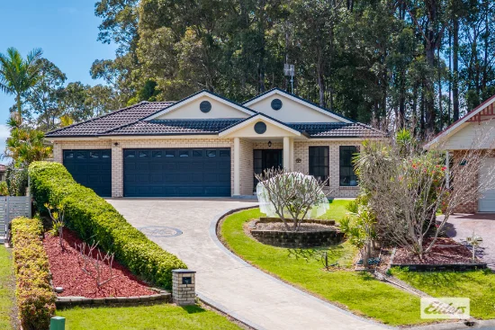 13 Stuart Place, Sunshine Bay, NSW 2536