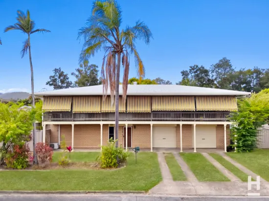 13 Stumm Street, Park Avenue, Qld 4701