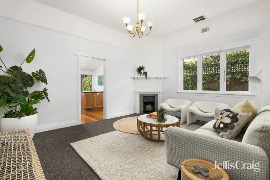 13 Thackeray Street, Elwood, Vic 3184 - For Rent