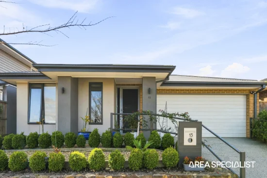 13 Treviso Street, Fraser Rise, Vic 3336