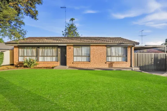 13 Trout Place, St Clair, NSW 2759