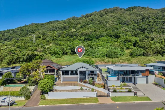 13 Trumpeter Street, Kanimbla, Qld 4870