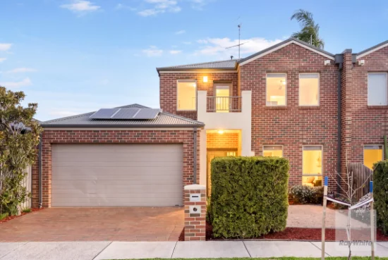 13 Tudor Rose Crescent, Sydenham, Vic 3037
