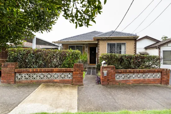 13 Undercliffe Road, Earlwood, NSW 2206