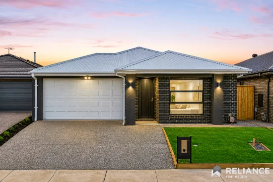 13 Varia Street, Tarneit, Vic 3029 - For Sale
