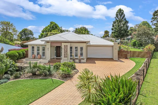 13 Water Gum Crescent, Maleny, Qld 4552