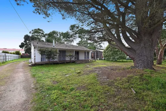 13 White Avenue, Romsey VIC 3434-Image