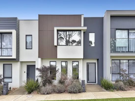 13 Wilby Walk, Charlemont, Vic 3217
