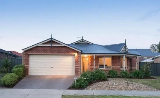 13 Windermere Blvd, Pakenham, Vic 3810