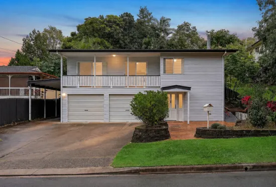 13 Wingara Grove, Ferny Hills, Qld 4055