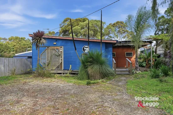 13 Wonthaggi Road, Inverloch, Vic 3996
