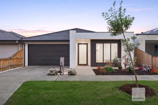 13 Zaatar Street, Mickleham, Vic 3064