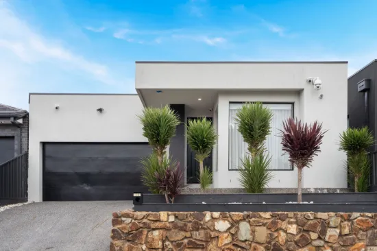 131 Champion Parade, Craigieburn VIC 3064-Image