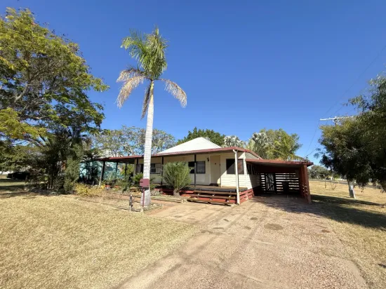 131 Yew Street, Barcaldine QLD 4725-Image
