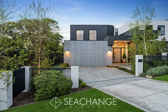 132 Barkly Street, Mornington, Vic 3931