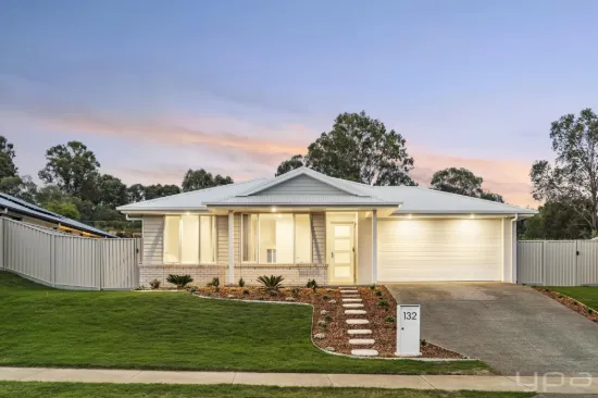 132 Jackson Crescent, Gleneagle, Qld 4285