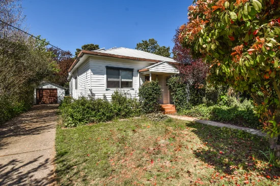 132 Sampson Street, Orange, NSW 2800