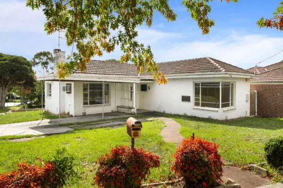 132 Thames Street, Box Hill North, Vic 3129