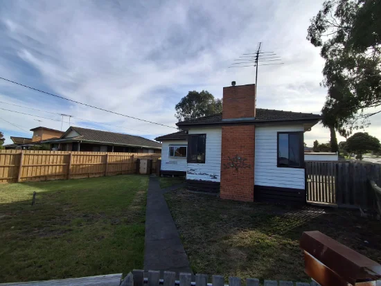 132 Vines Road, Hamlyn Heights, Vic 3215