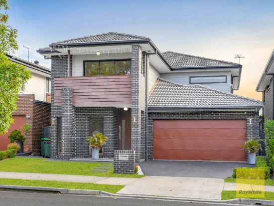132 Willowdale drive, Denham Court, NSW 2565