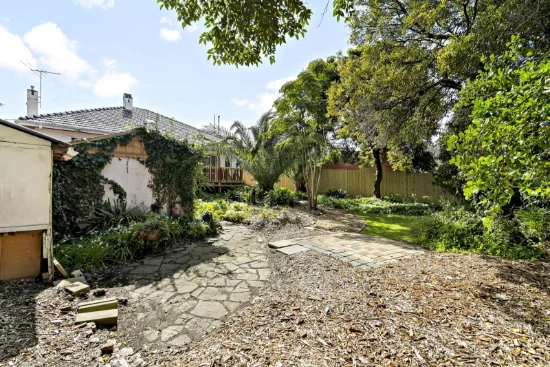 135 Maltravers Road, Ivanhoe, Vic 3079-Image