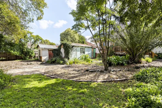 135 Maltravers Road, Ivanhoe, Vic 3079-Image