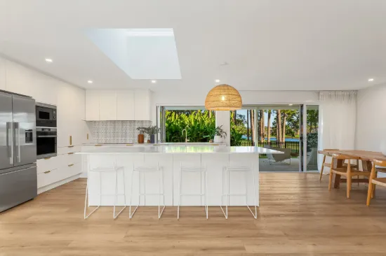 135 Murtha Drive, Elanora, Qld 4221-Image
