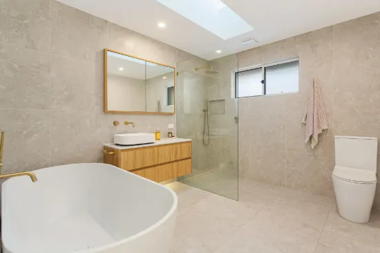 135 Murtha Drive, Elanora, Qld 4221-Image