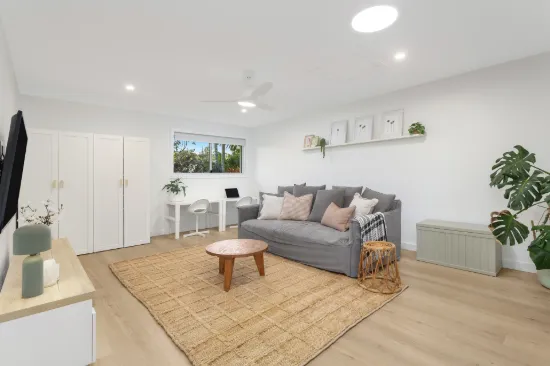 135 Murtha Drive, Elanora, Qld 4221-Image