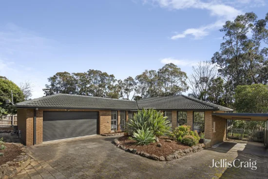 135 Rolling Hills Road, Chirnside Park, Vic 3116