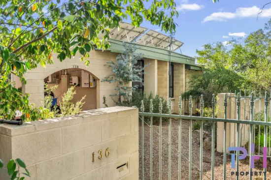 136 Crusoe Road, Kangaroo Flat, Vic 3555