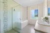 137-139 cove Boulevard, River Heads, Qld 4655-Image