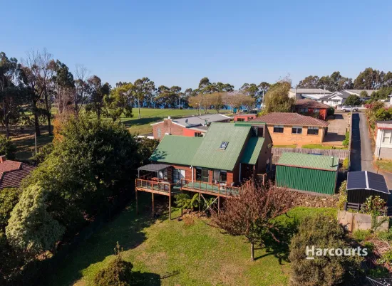 137 Mount Street, Upper Burnie, Tas 7320