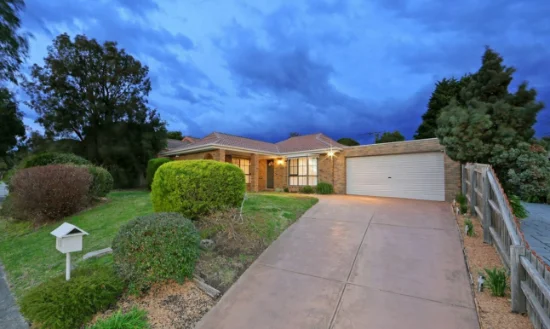 137 Murrindal Dr, Rowville, Vic 3178 - For Rent
