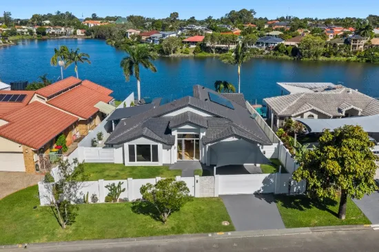 138 Camberwell Circuit, Robina, Qld 4226