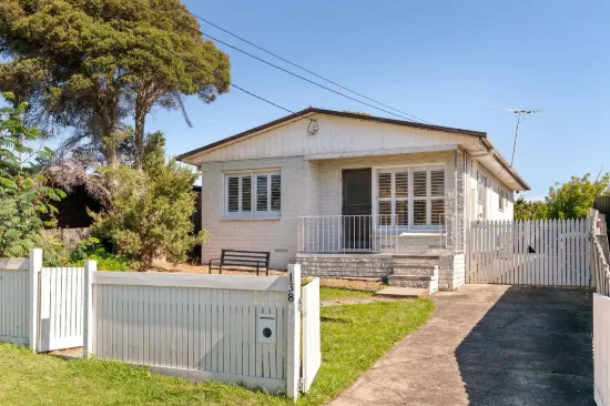 138 Ninth Ave, Rosebud, Vic 3939