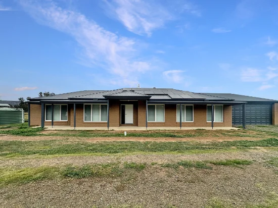 1394 Mansfield Road, Benalla VIC 3672 - For Rent