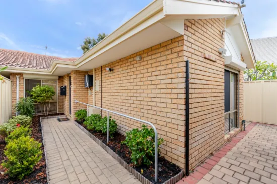 14/11 Merope Close, Rockingham, WA 6168