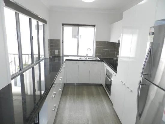 14/5-9 View Street, Gladstone Central QLD 4680-Image