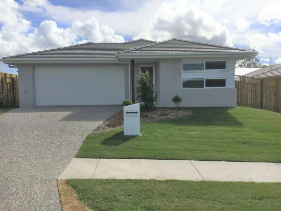 14 Allerton Park Drive, Park Ridge, Qld 4125