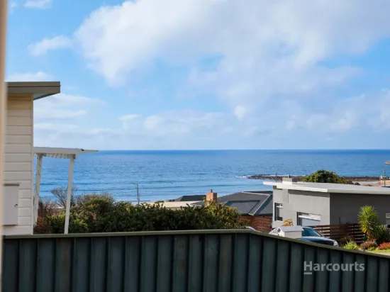 14 Arthur Street, Ocean Vista, Tas 7320