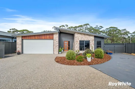 14 Azure Avenue, Broulee NSW 2537-Image