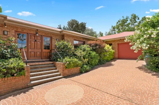 14 Barry Place, Crookwell, NSW 2583