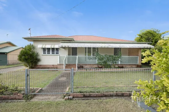 14 Bates Street, Svensson Heights, Qld 4670