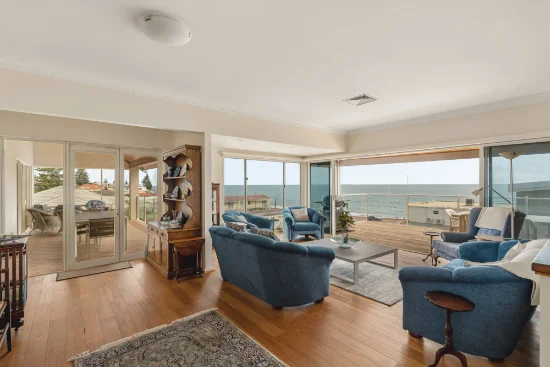 14 Beach Road, Watermans Bay, WA 6020