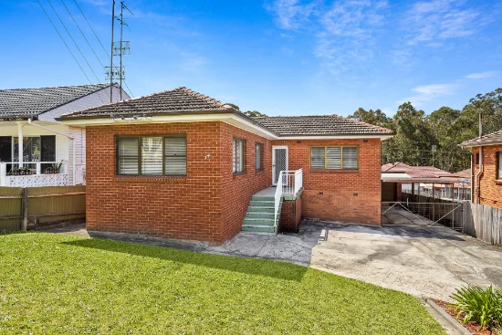14 Beatus Street, Unanderra, NSW 2526