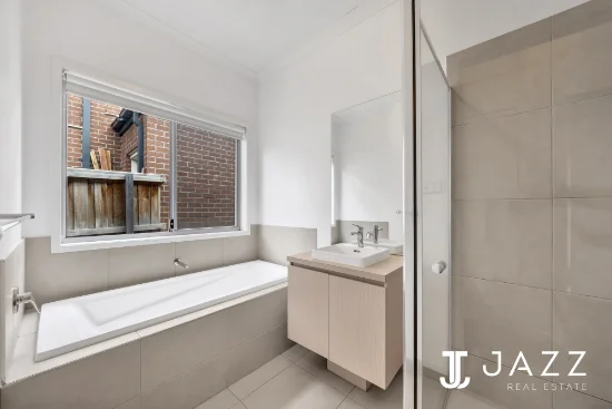 14 Becontree Grove, Werribee, Vic 3030-Image