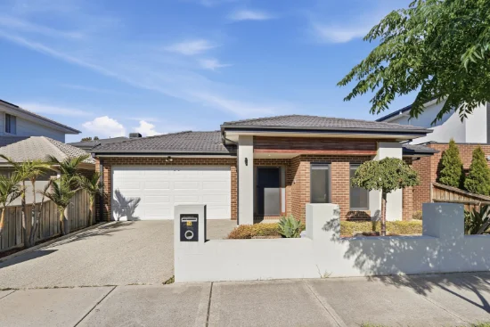 14 Benedore Street, Wollert, Vic 3750 - For Rent