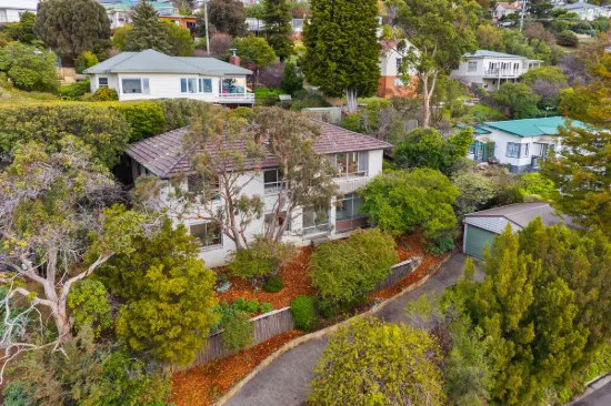 14 Benjafield Terrace, Mount Stuart, Tas 7000