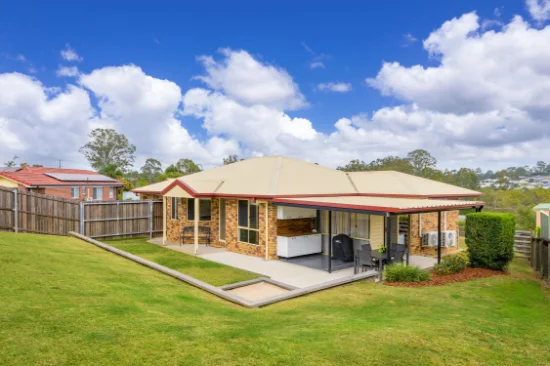 14 Bethany Court, Southside, Qld 4570